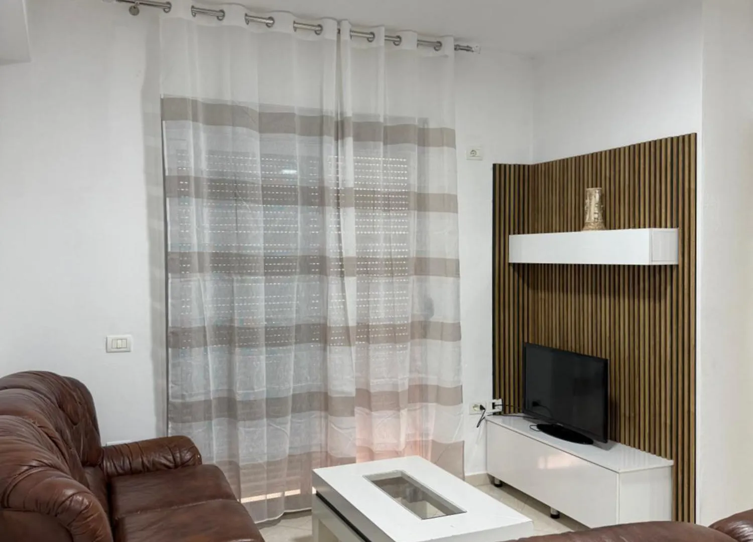 Alba Home Polisi i Vogel 0*,  Albania